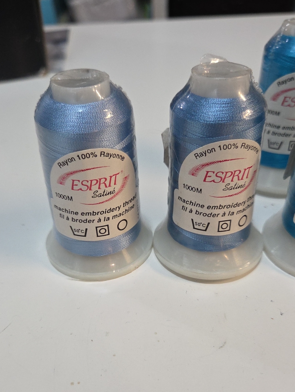 Esprot Satine Machine Embroidery Thread Lot - Picture 3 of 8